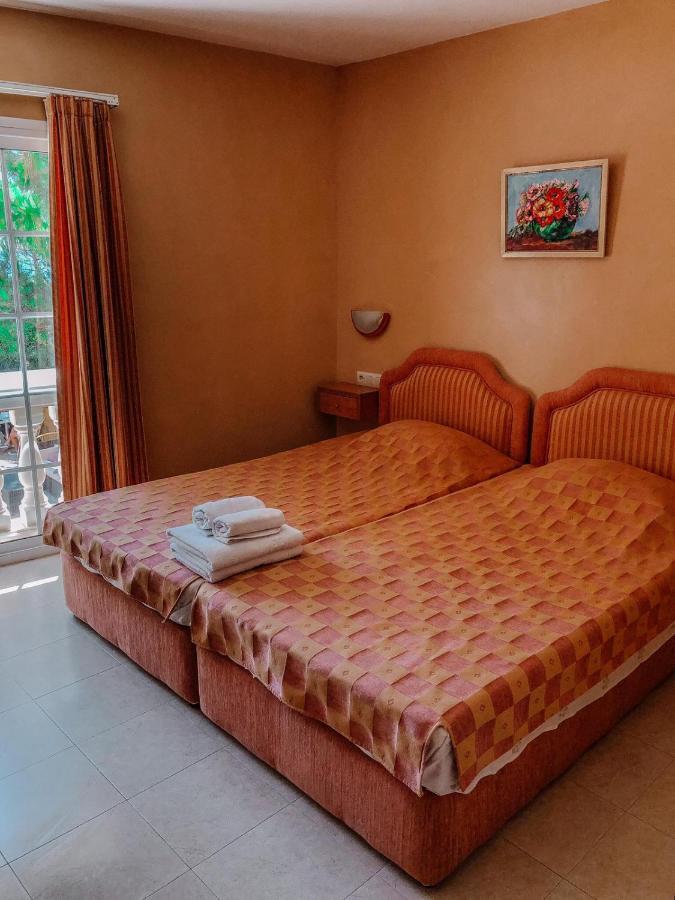 Hotel Pete Platja d'Aro Bagian luar foto